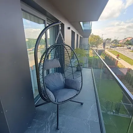 Coral Bay Apartment *